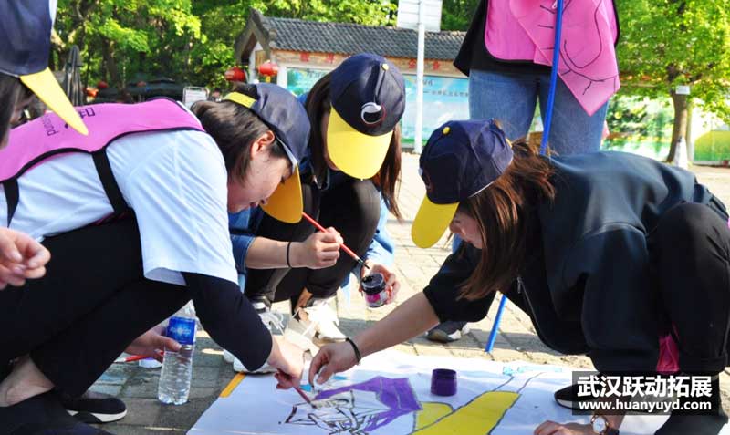 朗鈺貿(mào)易2019團建拓展 朗鈺貿(mào)易2019團建拓展